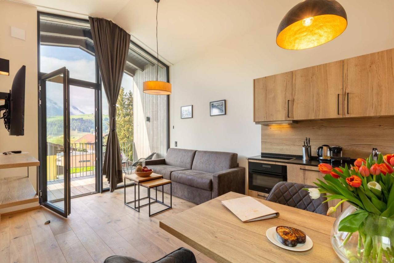 Emma Deluxe Aparthotel Ganzjaehrig Beheizter Aussenpool Piesendorf Zewnętrze zdjęcie