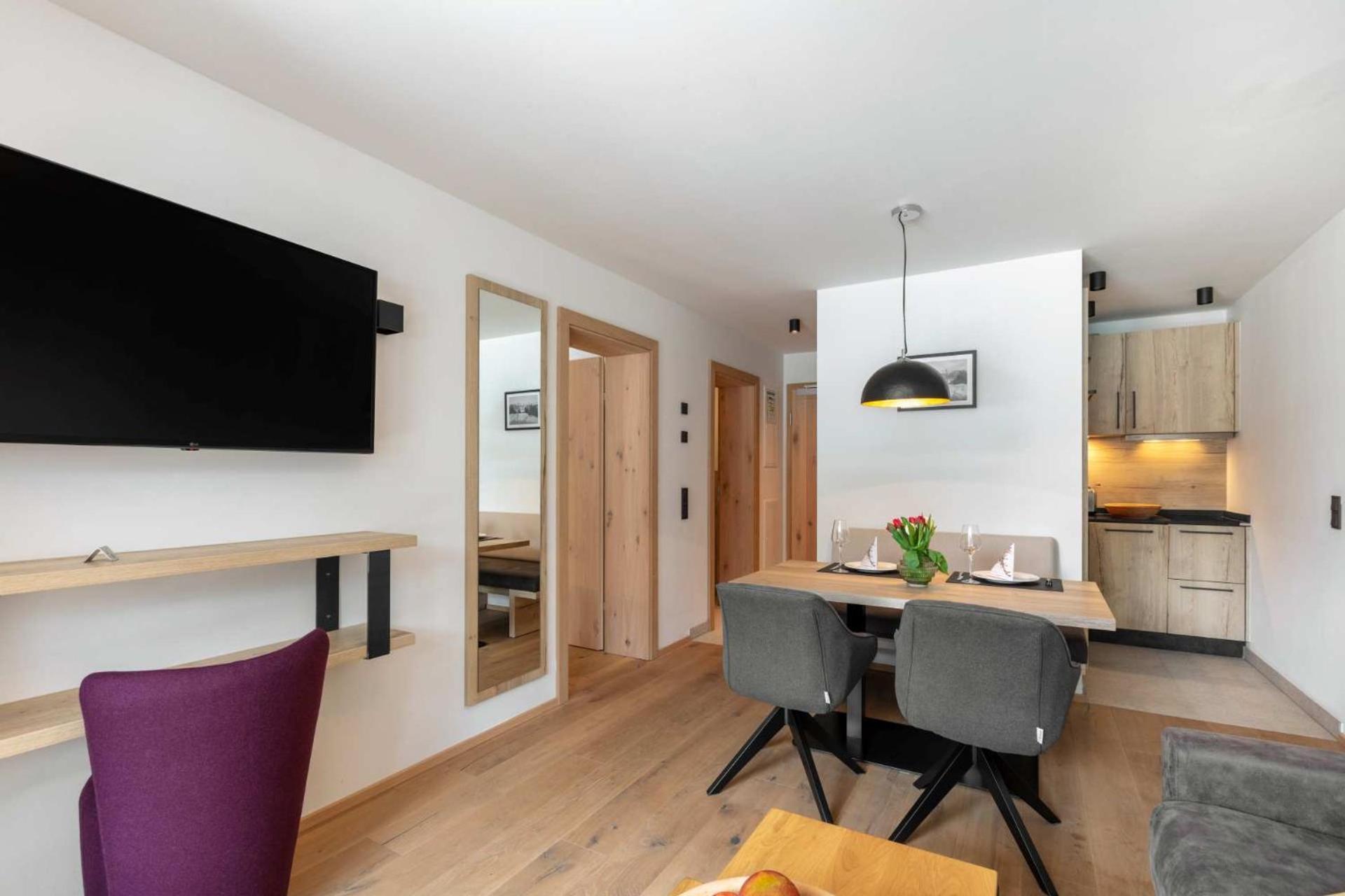 Emma Deluxe Aparthotel Ganzjaehrig Beheizter Aussenpool Piesendorf Pokój zdjęcie
