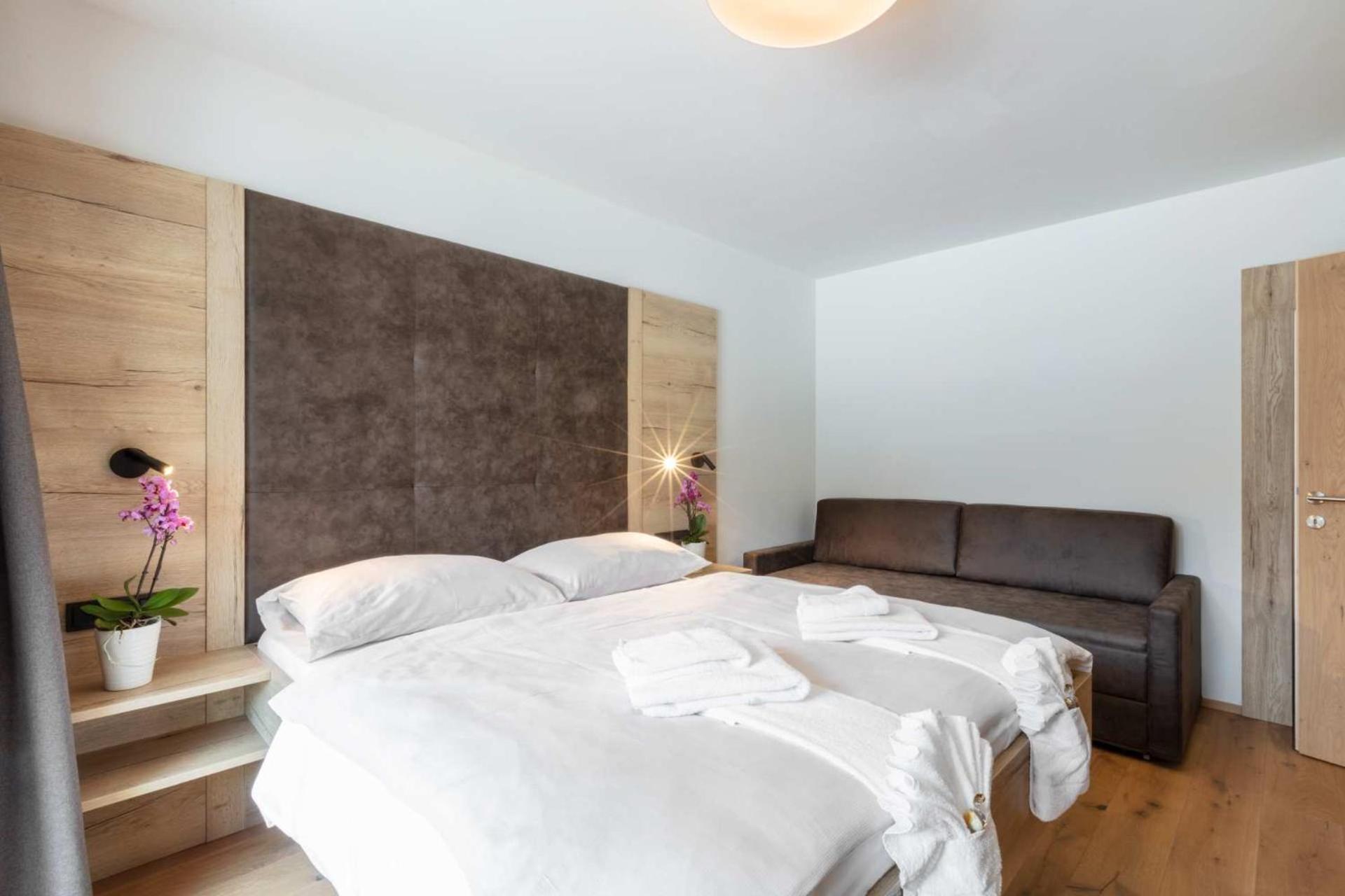 Emma Deluxe Aparthotel Ganzjaehrig Beheizter Aussenpool Piesendorf Pokój zdjęcie